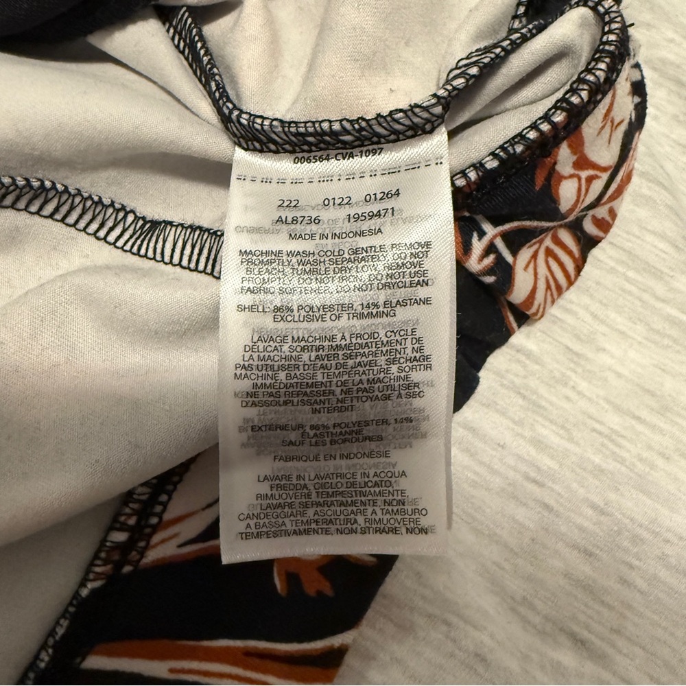 Columbia UPF 50 Women's Weekend Adventure Pullover - Sun-Blocking, Stretchy - Picture 11 of 15